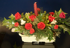 Red Rose Centerpiece - Click Image to Close